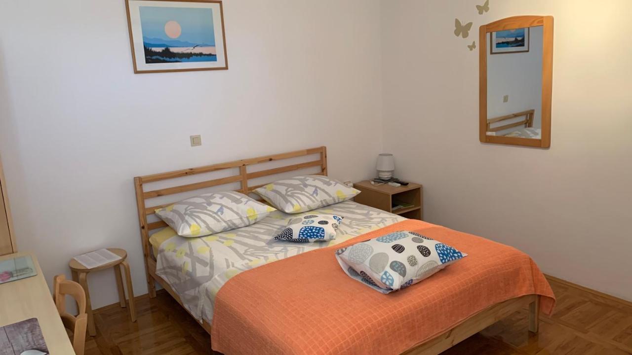 Studio Apartment And Rooms Adria Водице Екстериор снимка