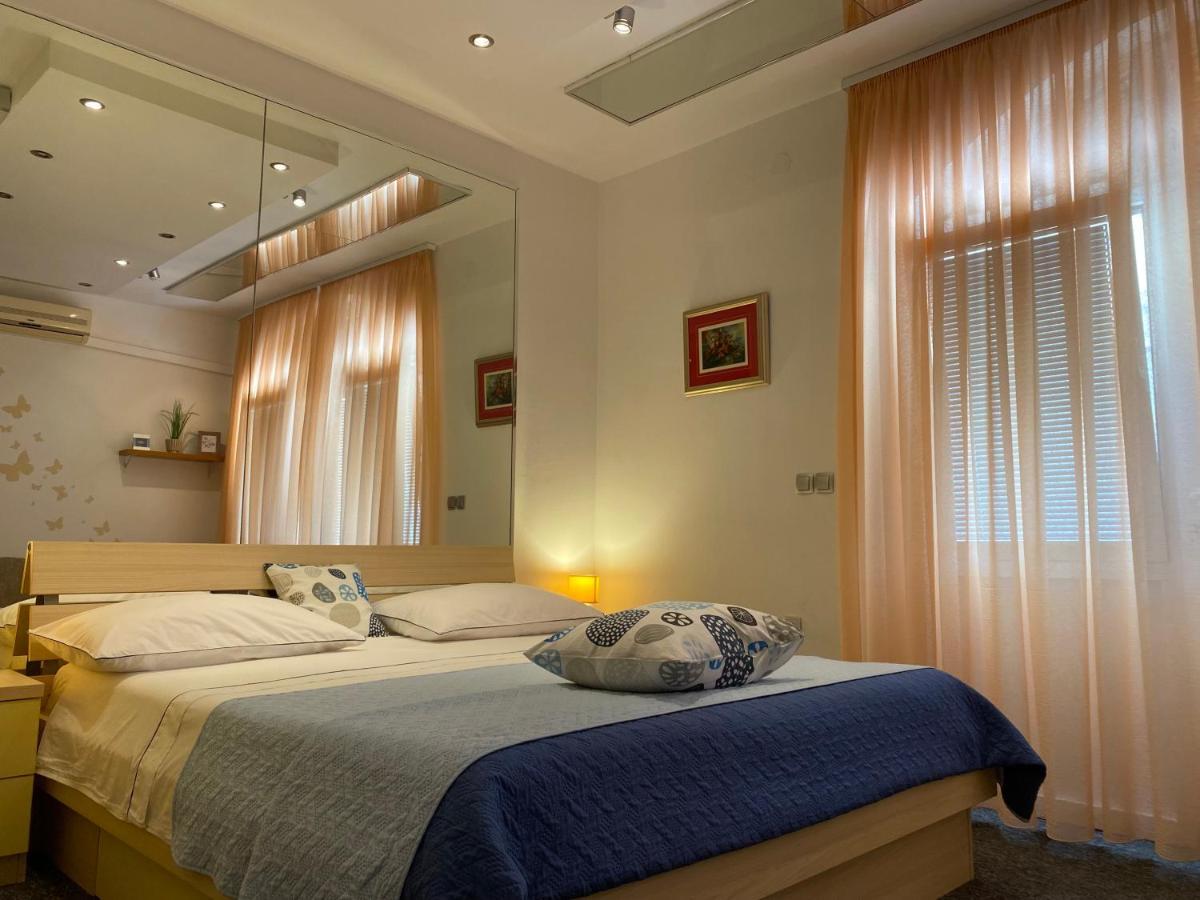 Studio Apartment And Rooms Adria Водице Екстериор снимка