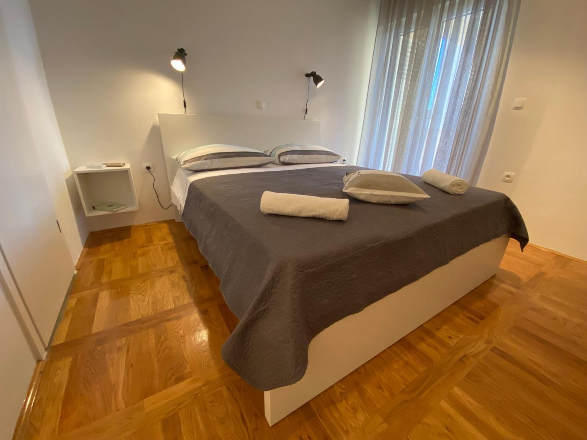 Studio Apartment And Rooms Adria Водице Екстериор снимка