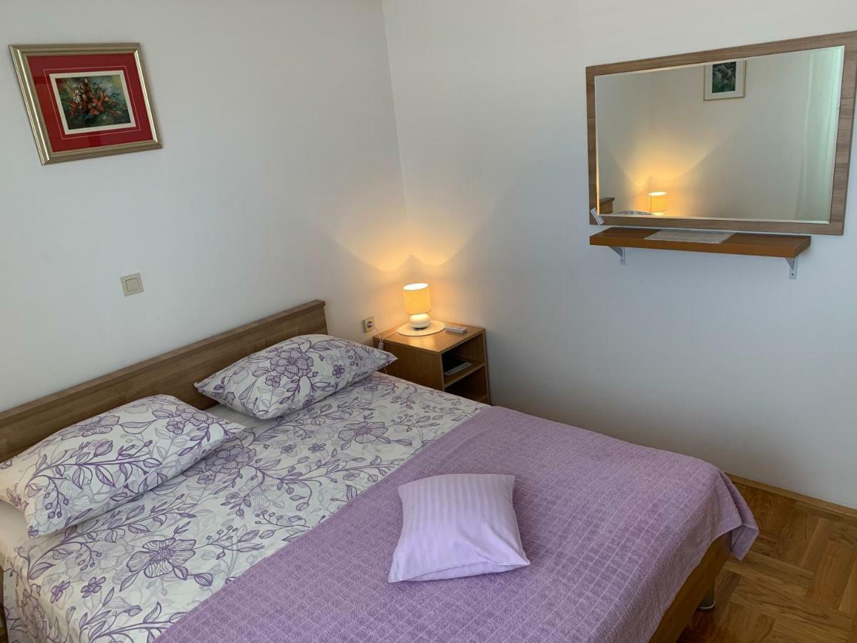 Studio Apartment And Rooms Adria Водице Екстериор снимка